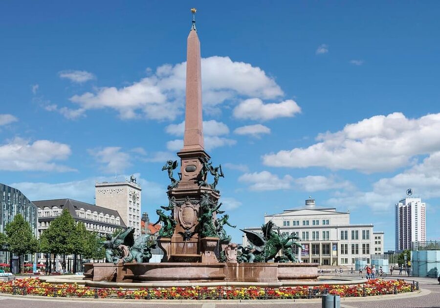 Leipzig: City Center Guided Walking Tour - What the price gives you
