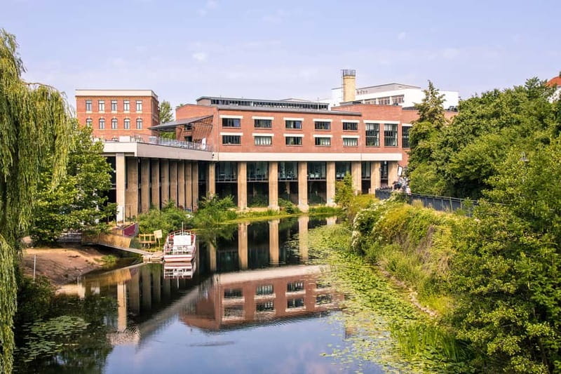Leipzig: City History Canal Sightseeing Tour on a Motorboat - German commentary and the WeGuide option