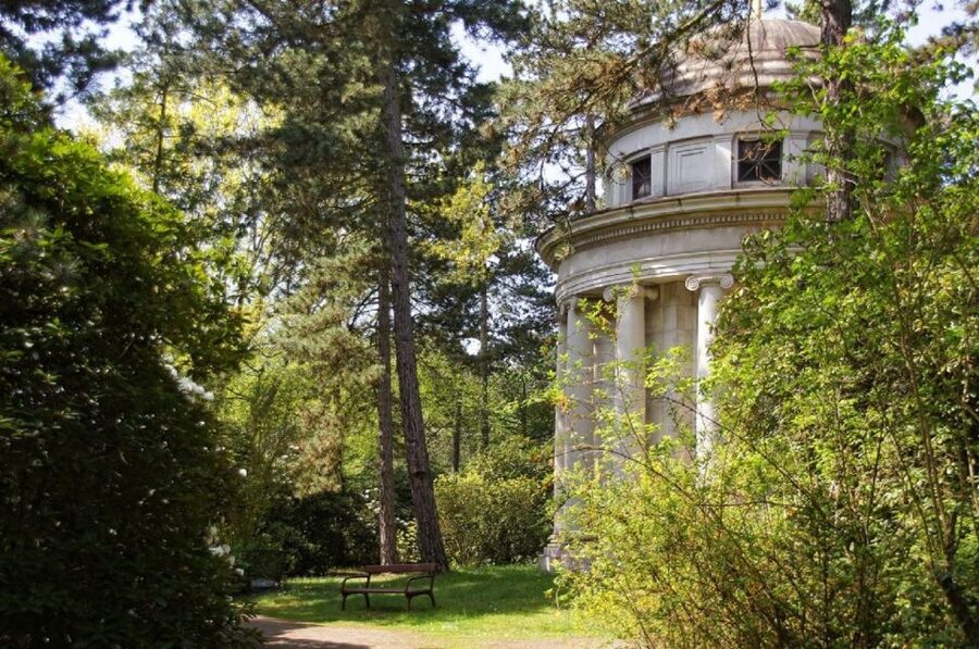 Leipzig: Guided Tour of the Southern Cemetery - How to prepare for the visit