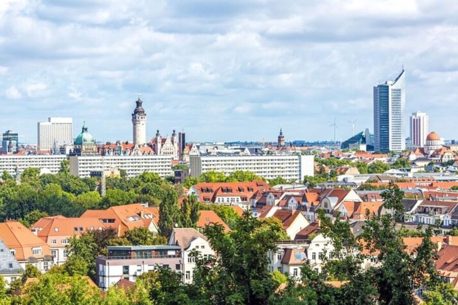 Leipzig : Private Walking tour with A Guide (Private Tour) - Starting in Leipzig’s central sights