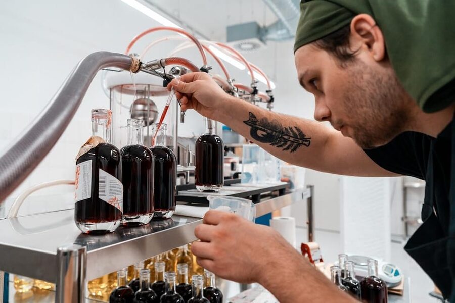 Leipzig Spirits Manufacture: Guided Tour and Tasting - A professional nosing glass to take home