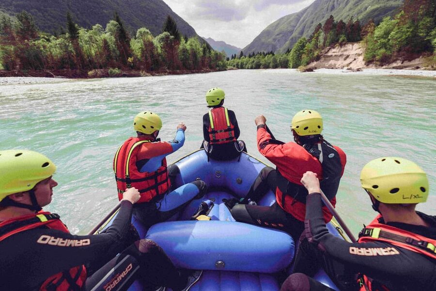 Lenggries: Guided Rafting Adventure on the Isar - The guides are a major part of the experience