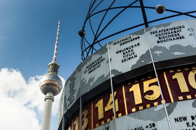 Love and War in Berlin: Self-Guided Story Puzzle Walk - Gendarmenmarkt and the route’s architectural high point