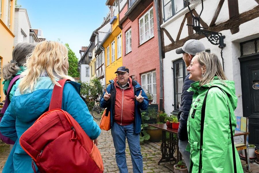 Lübeck: entertaining guided tour to old town highlights - Key points at a glance
