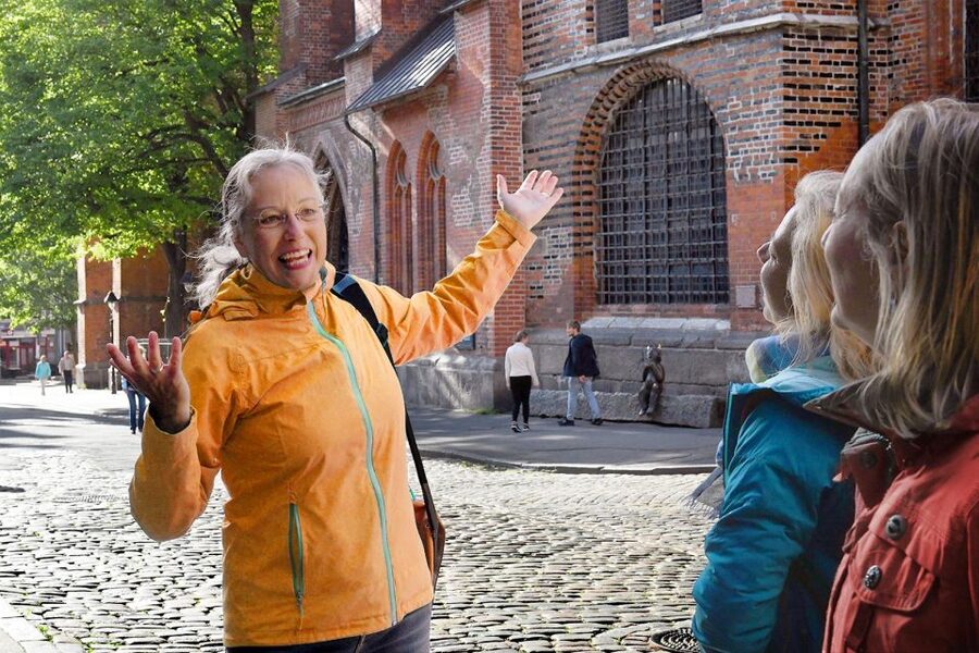 Lübeck: entertaining guided tour to old town highlights - St. Peter’s Church and the city from above