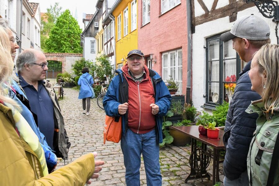 Lübeck: Entertaining Tour Through Hidden Courtyards - Is $20 a fair price?