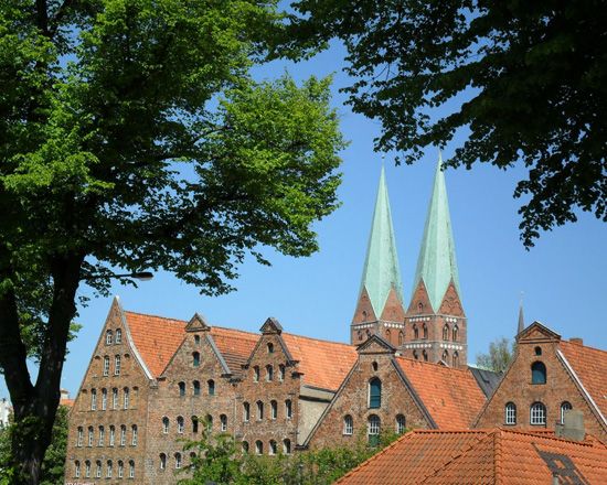 Lübeck: Hanseatic League History Walking Tour - Rathausmarkt and Lübeck’s civic power