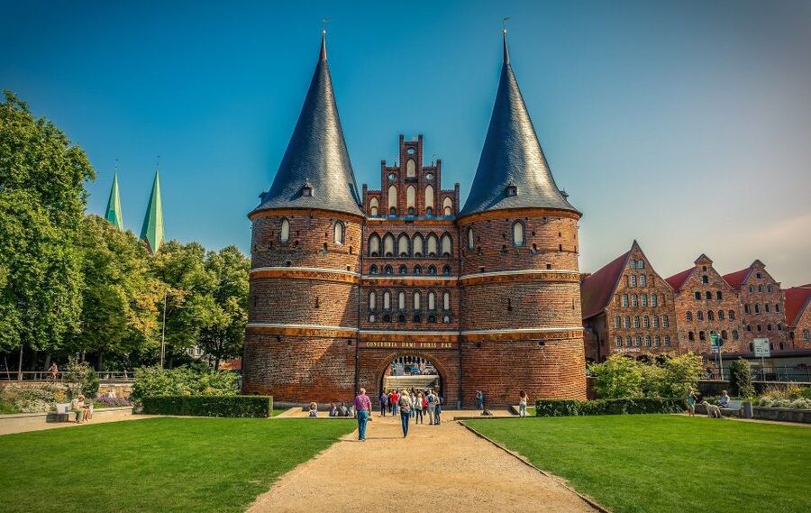 Lübeck: Private Historical and Architectural Walking Tour - The marzipan stop adds a taste of Lübeck