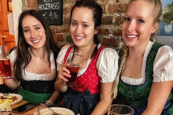 Lunch Like a Local: Munich's ORIGINAL Viktualienmarkt Food Tour - Meeting at Marienplatz at 11 a.m.
