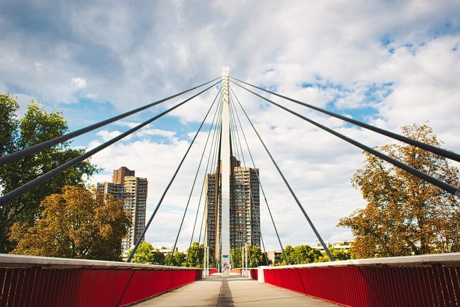 Mannheim: Express Walk with a Local in 60 minutes - What You Learn in Sixty Minutes