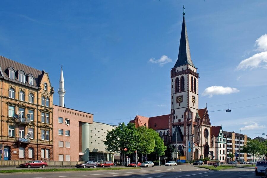 Mannheim: Express Walk with a Local in 60 minutes - Booking Flexibility and Practical Details