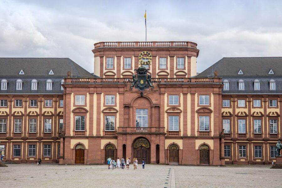 Mannheim, guided Walking Tour: Discover Mannheim - What the two-hour length means