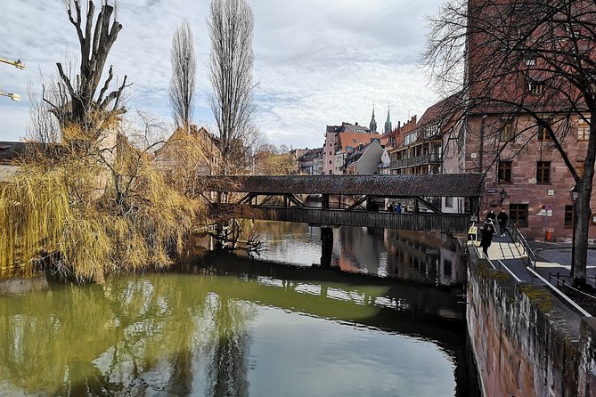 Medieval Tour in Nuremberg in Spanish - Kaspar Hauser and the city’s darker questions