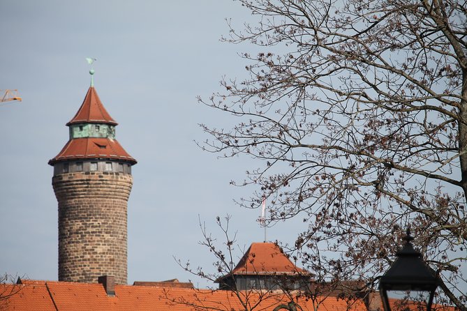 Medieval Tour in Nuremberg in Spanish - The Hangman’s Bridge and an unwanted profession