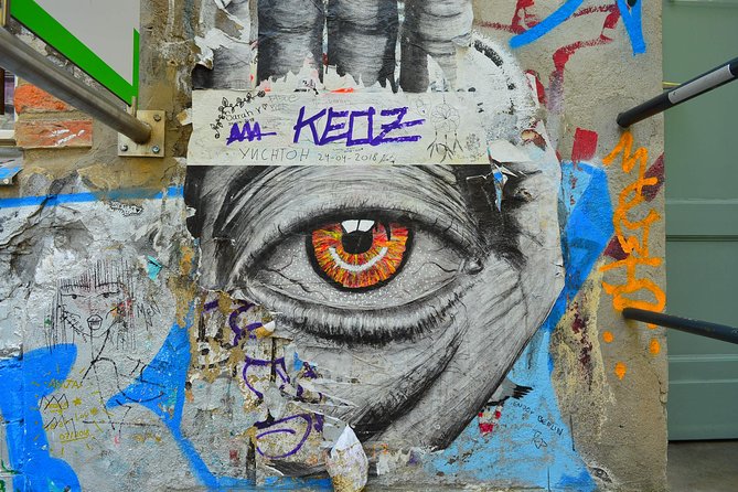 Modern Berlin Private Walking Tour: Diverse, Vibrant and Exciting German Capital - Timing, pickup, and walking practicalities