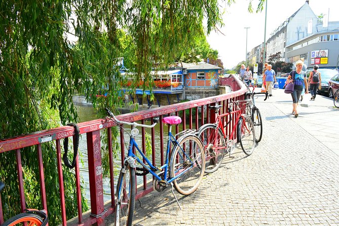 Modern Berlin Private Walking Tour: Diverse, Vibrant and Exciting German Capital - Mitte: Berlin’s center after reunification