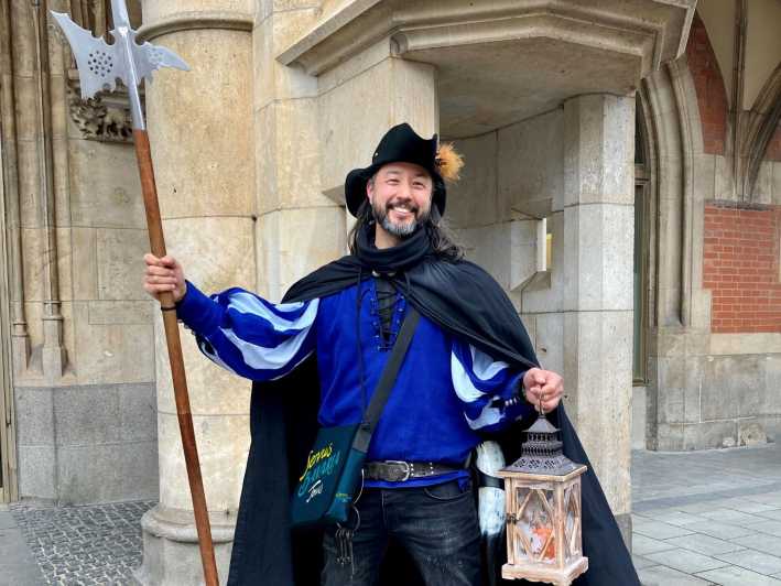 München: Der Nachtwächter für Kinder - Führung auf Deutsch - Meeting Munich’s night watchman at Fischbrunnen