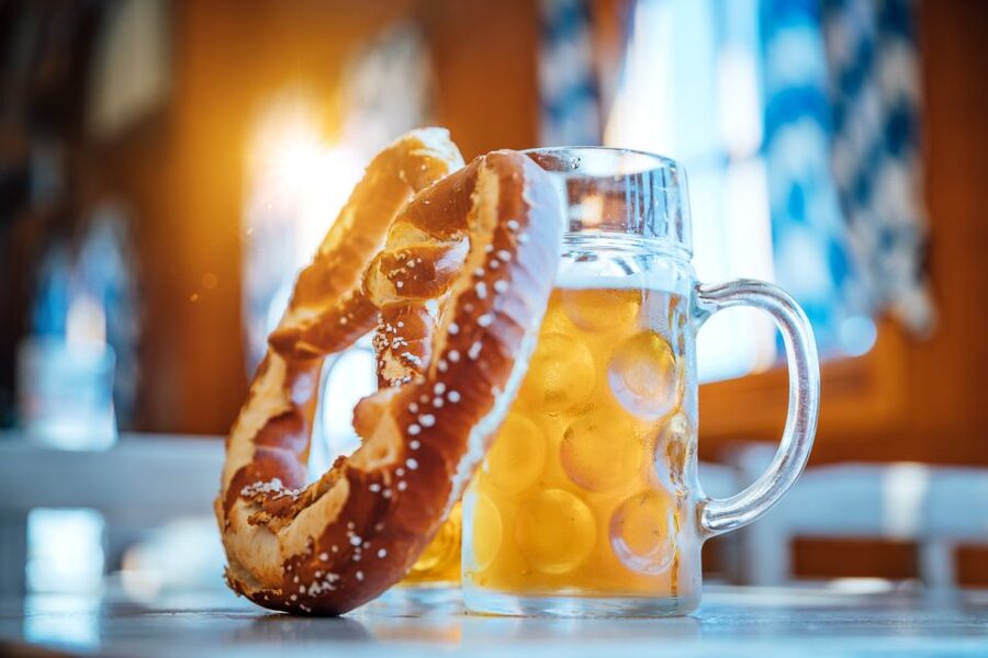 München: Oktoberfest Experience and Lunch in Tent - The tent meal: two liters, a pretzel, and a shared board