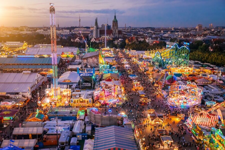 München: Oktoberfest Experience and Lunch in Tent - After the organized portion, keep exploring