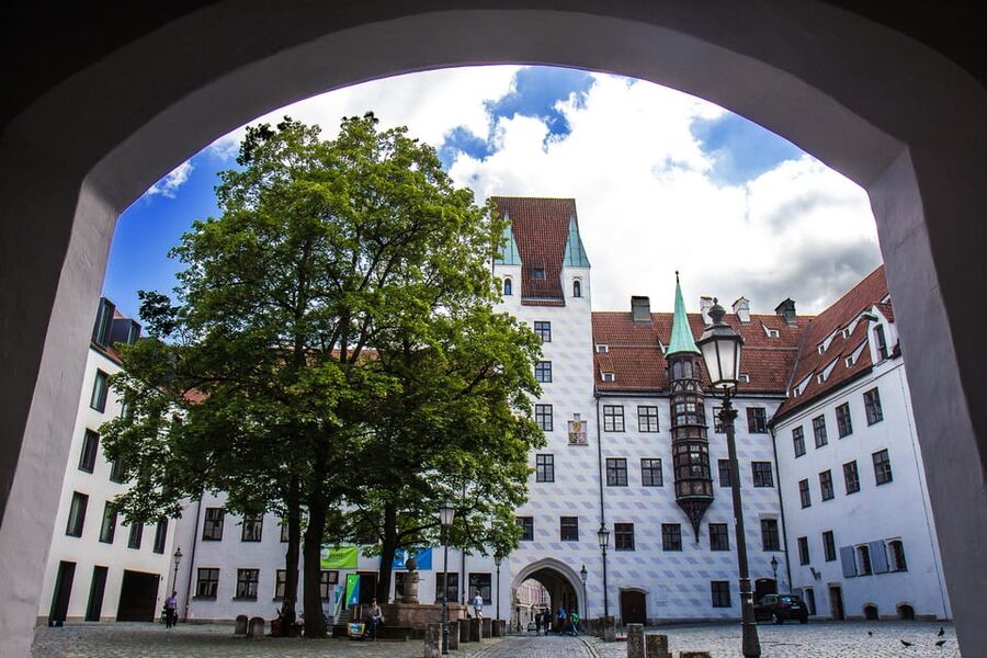 München: Stadtführung Henker, Huren, Hexen in GERMAN - Key points to know before booking