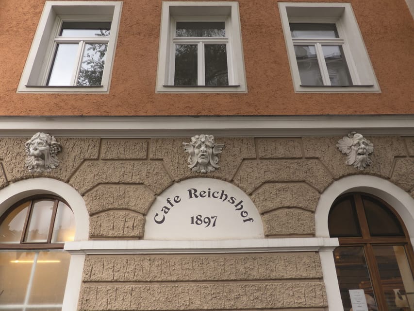 Munich: 3-Hour Food Tour Through Haidhausen in GERMAN - Small-group or private touring