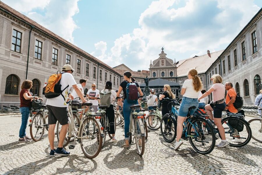 Munich 3-Hour Guided Bike Tour - Why a bike is the right way to meet Munich