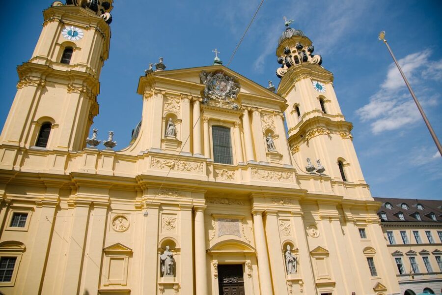 Munich 3-Hour Segway Tour: Nazi Munich & Royal Architecture - Königsplatz and the museum quarter