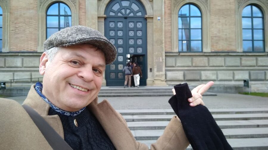 Munich: Alte Pinakothek Skip-the-Line & Guided Walking Tour - Meeting your guide at the museum entrance