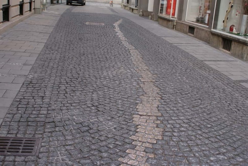 Munich and Nazi History Combination Day Tour Small Group - Why this tour matters in Munich