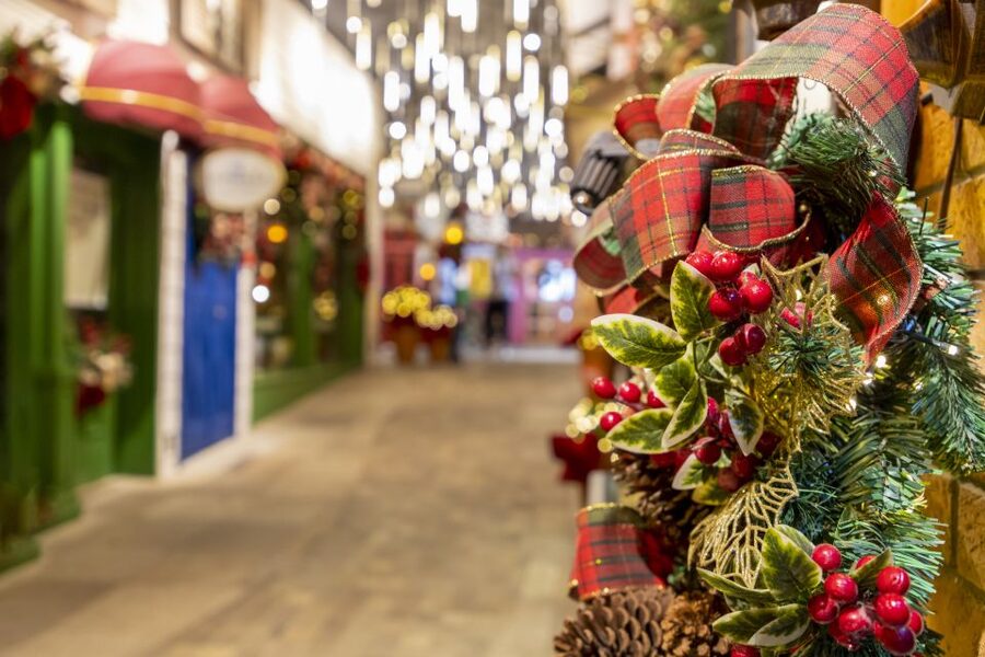 Munich: Christmas Market Magic Walking Tour with a Local - How much value do you get for $116?