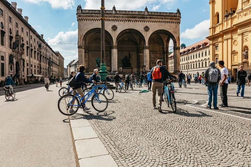 Munich: Classic Guided City Tour by Bike (English Tour Only) - Odeonsplatz and the Hofgarten pause