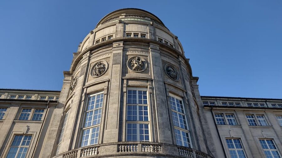 Munich: Deutsches Museum Guided Tour with Entry Ticket - Why the Deutsches Museum works best with a guide