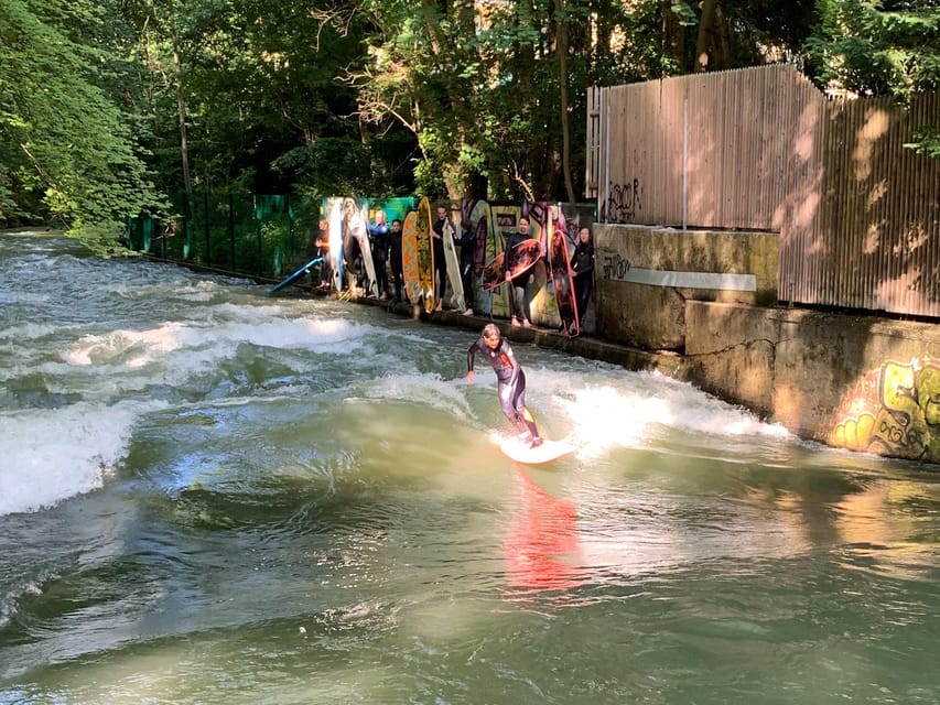 Munich: Eisbachwelle River Surfing Experience - Safety rules you should take seriously
