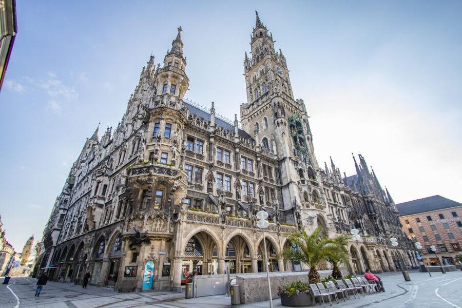 Munich: Express Walk with a Local in 90 minutes - Key points to know before booking