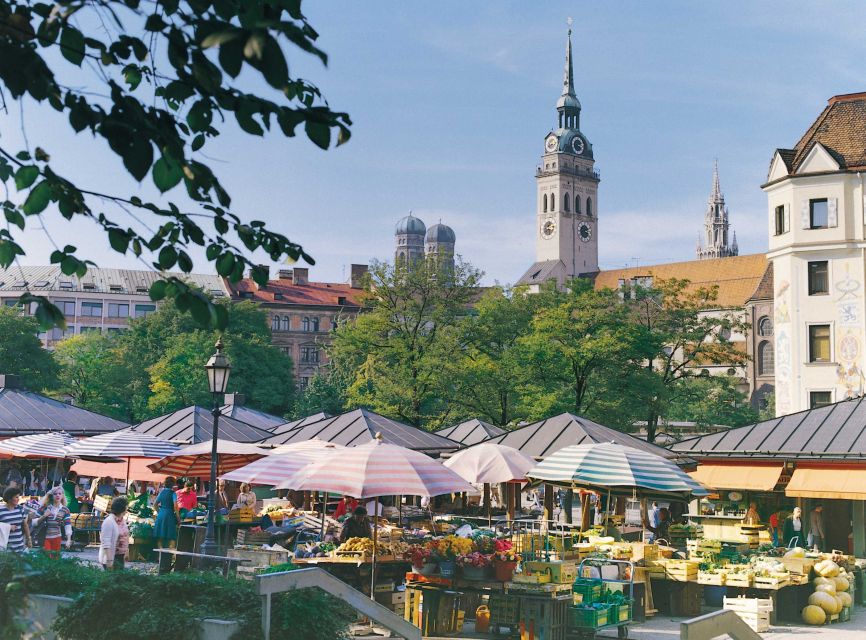 Munich: Guided Food Walking Tour with Beer Tasting - Learning Munich through bread, cheese, and beer