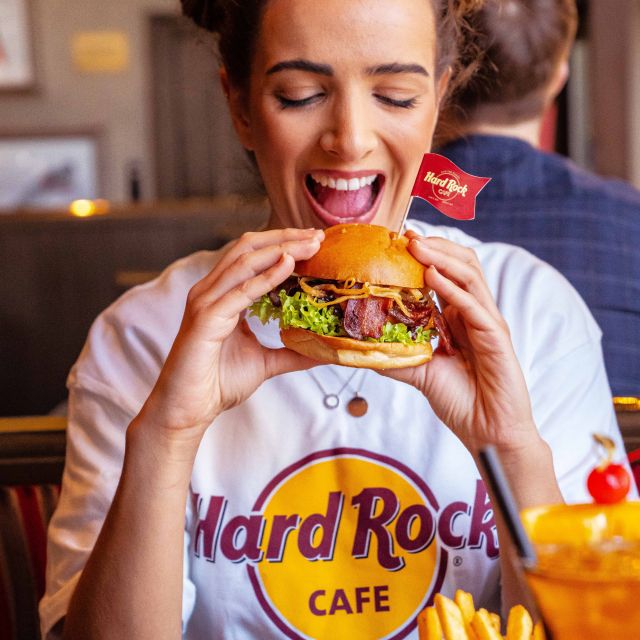 Munich: Hard Rock Cafe with Set Menu for Lunch or Dinner - Choosing between the Acoustic and Electric menus