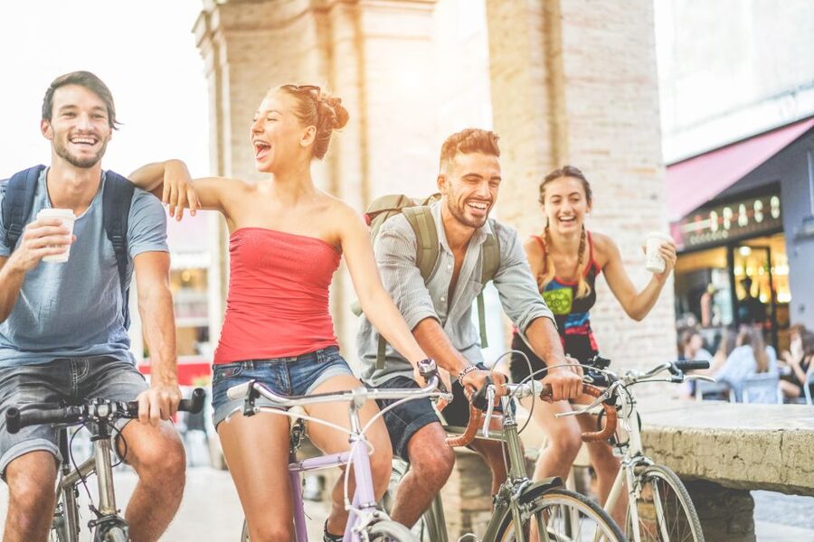 Munich: Highlights Private Bike Tour with Licensed Guide - Marienplatz brings Munich’s story into focus