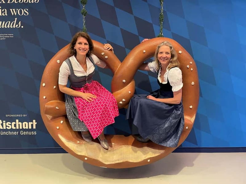 Munich: Magic Bavaria - Museum of Fun, Photos and Illusions - Thirty sets, thirty chances to experiment