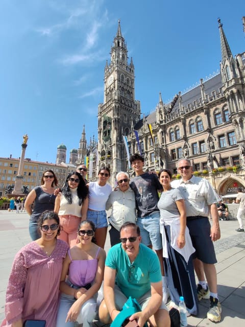 Munich: Mini Classic Bike Tour with Beer Garden Stop at 4 PM - Chinese Tower beer garden stop