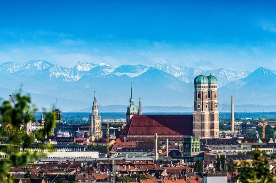 Munich: Must-See Attractions Walking Tour - Marienplatz, Munich’s civic heart