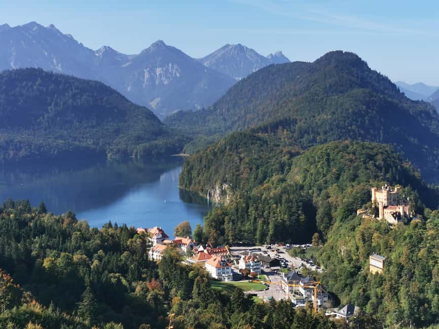 Munich: Neuschwanstein Castle by Bus with Alpine Bike Ride - Hohenschwangau and the Alpine countryside
