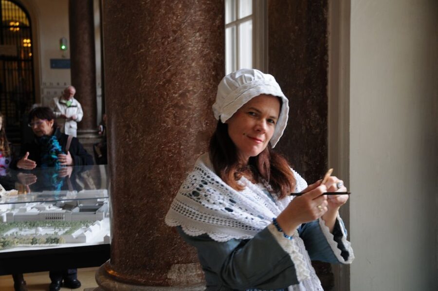 Munich: Nymphenburg Palace OR Residenz Guided Tour - What the costume adds to the storytelling