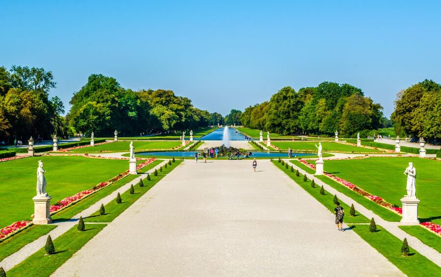 Munich: Nymphenburg Palace Skip-the-Line Private Guided Tour - The three-hour option with a private Munich transfer