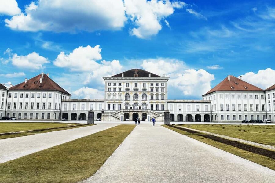 Munich Nymphenburg Palace Tickets and Tour, Carriage Museum - Arriving at Nymphenburg Palace