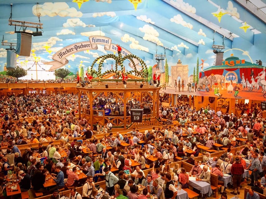Munich: Oktoberfest Tour with Tent Reservation, Food & Beer - What the four-hour schedule feels like