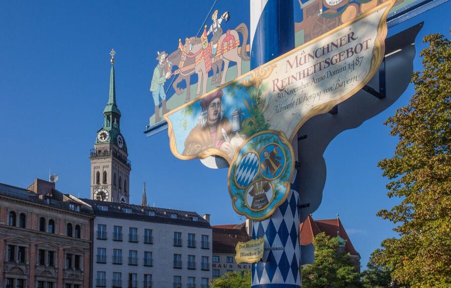 Munich: Old Town Guided Walking Tour - Marienplatz and the story behind Munich’s center