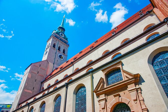 Munich: Old Town Highlights Private Walking Tour - The two-hour route is short but well chosen