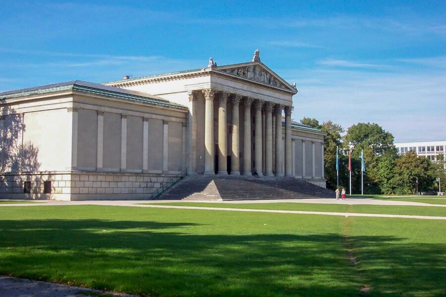 Munich: Old Town Walking Tour - Is $23 a fair price for two hours?