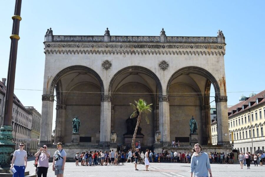 Munich: Private Walking Tour of the Historical City Center - Timing, walking comfort, and accessibility