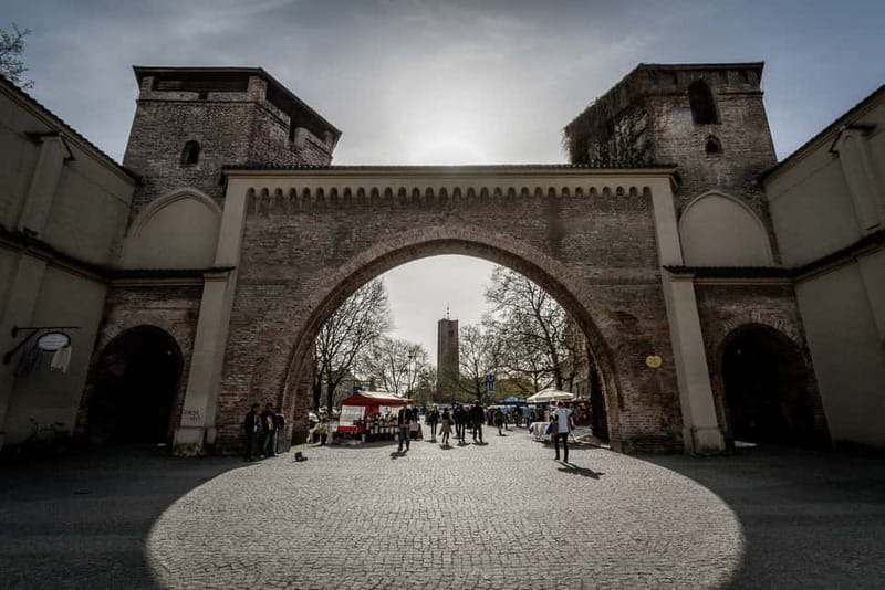 Munich: Raven Black Witches and Executioners Walking Tour - Through the Angers quarter and Hackenviertel